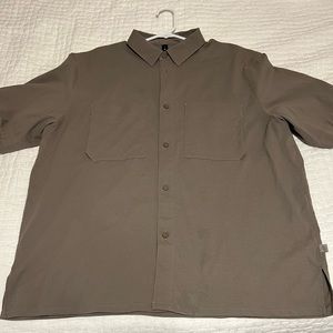 Lululemon Relaxed-Fit Short Sleeve Button Up